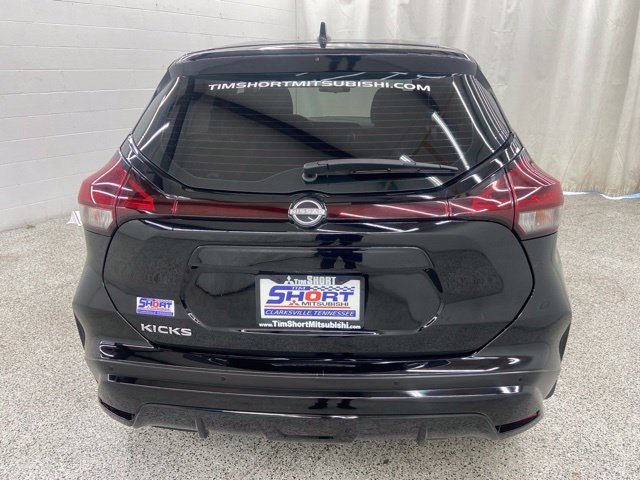 Used 2023 Nissan Kicks S FWD image 27