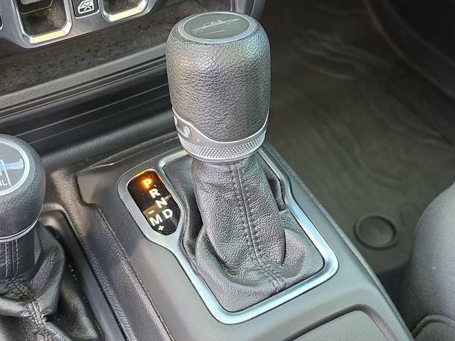 Used 2020 Jeep Gladiator Overland AWD/4WD image 29