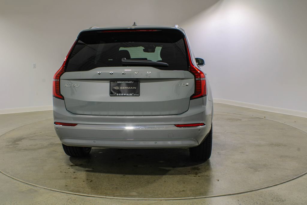 New 2026 Volvo XC90 T8 Plus w/ Protection Package Premier image 4