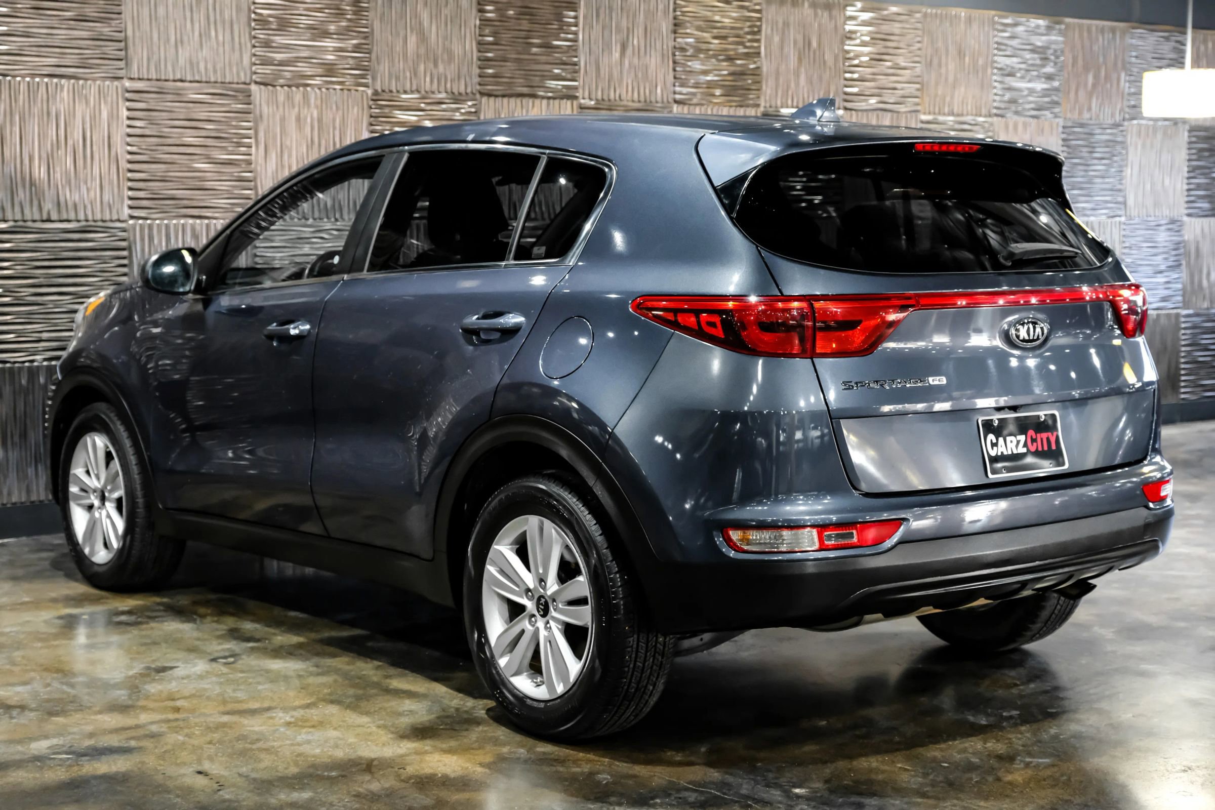 Used 2018 Kia Sportage LX FWD image 14