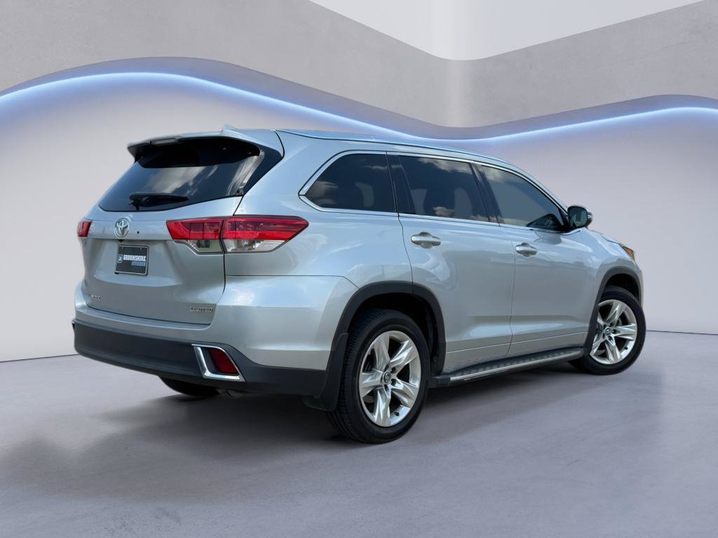 Used 2019 Toyota Highlander Limited FWD image 6