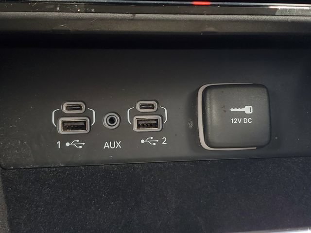 Certified 2022 Jeep Grand Cherokee L Limited RWD image 37