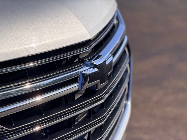 Used 2019 Chevrolet Traverse LT w/ LPO, Floor Liner Package FWD image 30