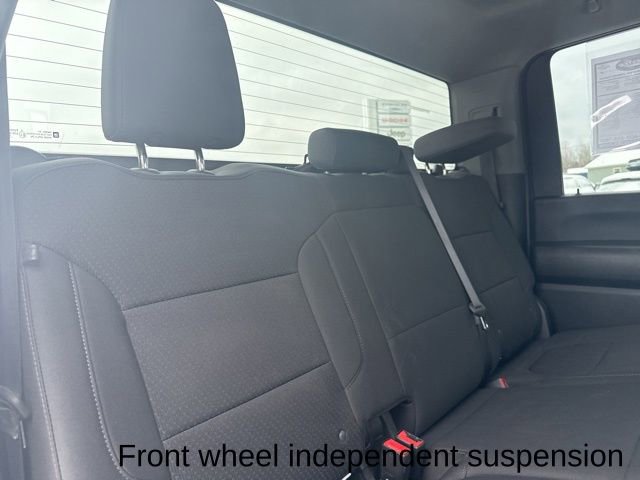 Used 2022 Chevrolet Silverado 2500 Custom w/ Custom Value Package image 30