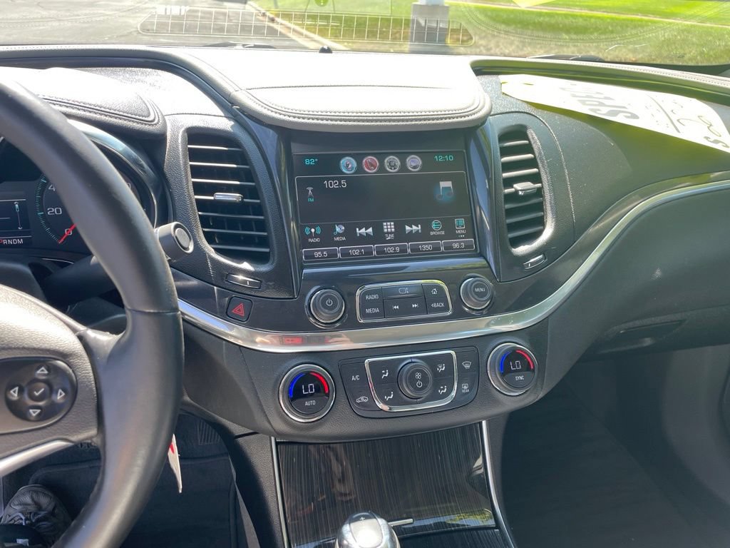 Used 2017 Chevrolet Impala LT w/ Leather Package FWD image 11