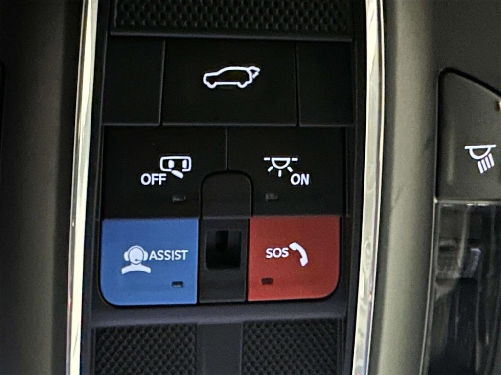 Used 2023 Jeep Grand Cherokee L Limited image 35