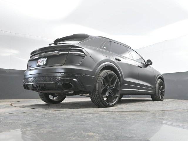 Used 2021 Audi RS Q8 AWD/4WD image 40