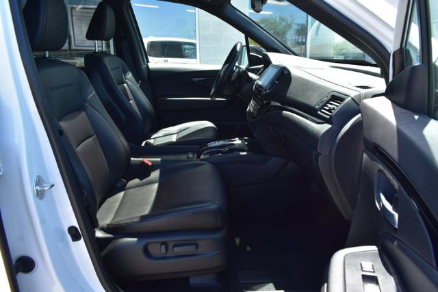 Used 2023 Honda Ridgeline Black Edition image 39