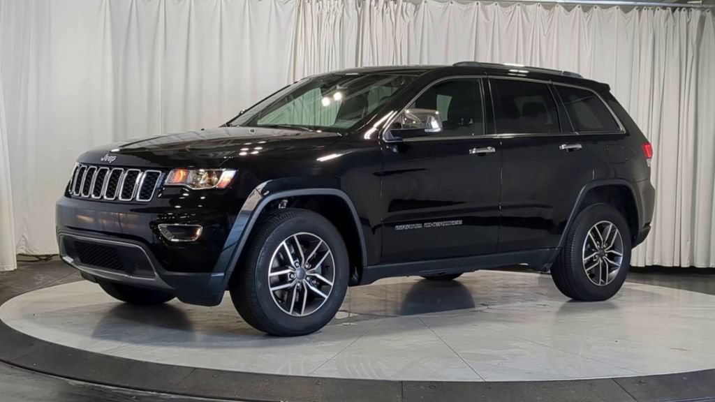 Used 2021 Jeep Grand Cherokee Limited AWD/4WD image 5
