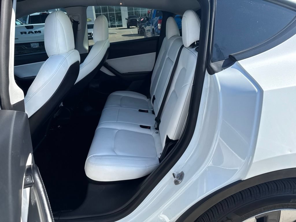 Used 2021 Tesla Model Y Long Range AWD/4WD image 19