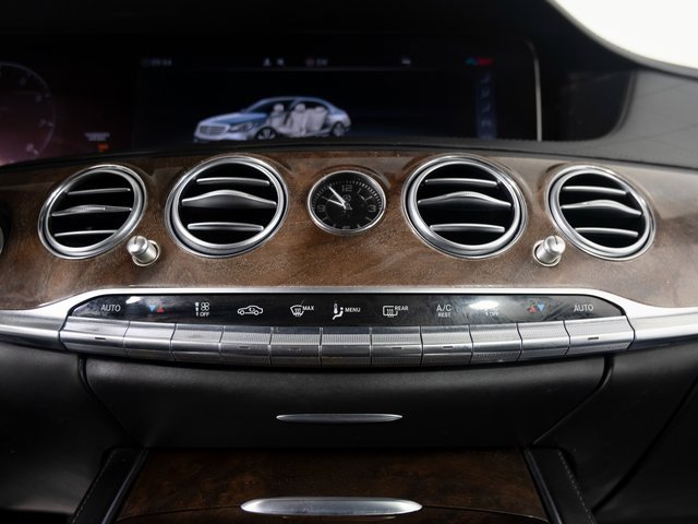 Used 2019 Mercedes-Benz S 560 Sedan w/ AMG Line Exterior image 23