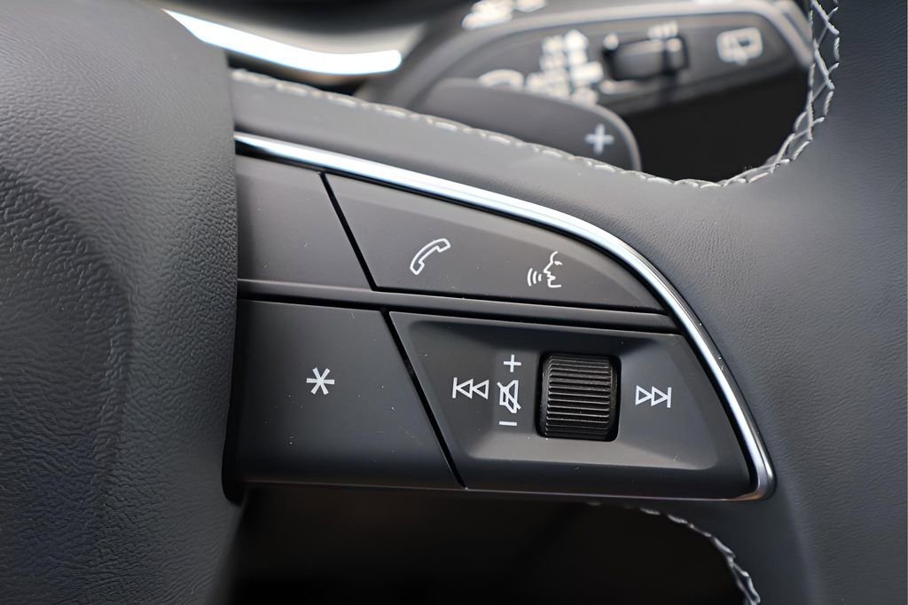 New 2025 Audi Q8 Premium Plus image 22