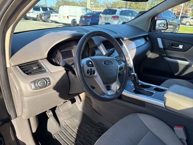 Used 2013 Ford Edge SEL image 25