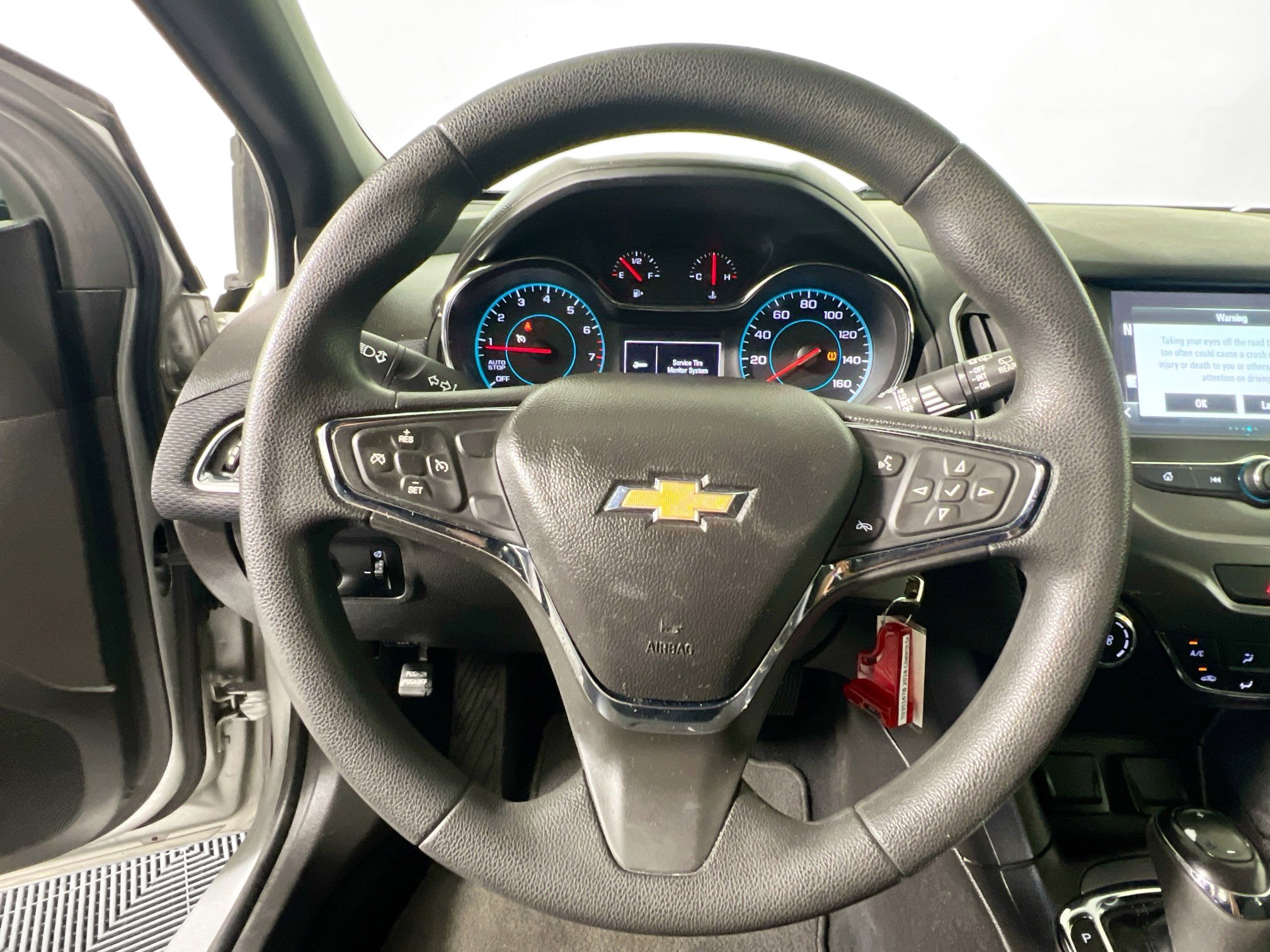 Used 2018 Chevrolet Cruze LT w/ Redline Edition image 16