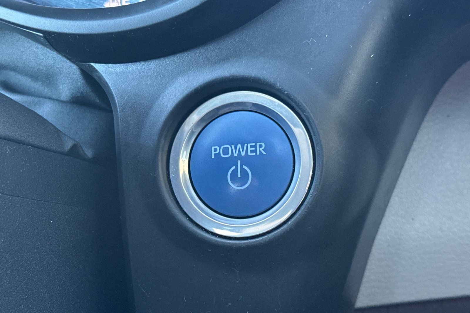 Used 2022 Toyota Sienna XLE image 27