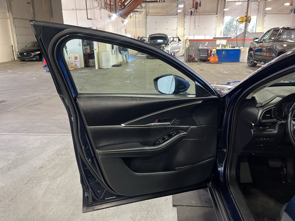 Used 2025 MAZDA CX-30 AWD 2.5 S w/ Preferred Package image 22