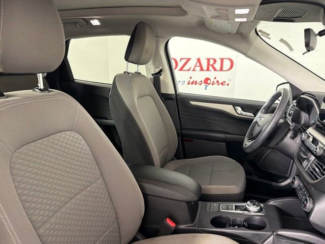 Used 2021 Ford Escape SE w/ SE Sport Appearance Package FWD image 16