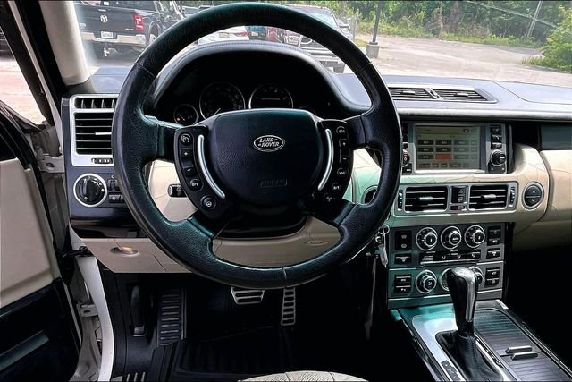Used 2007 Land Rover Range Rover Supercharged AWD/4WD image 7