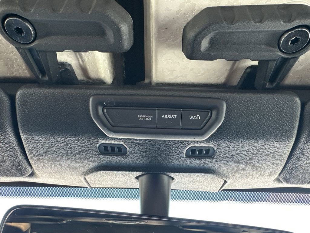 Used 2023 Jeep Gladiator Mojave w/ Cold Weather Group image 20