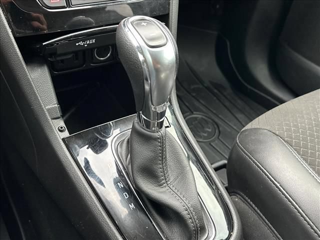 Certified 2021 Buick Encore Preferred w/ Safety Package FWD image 28