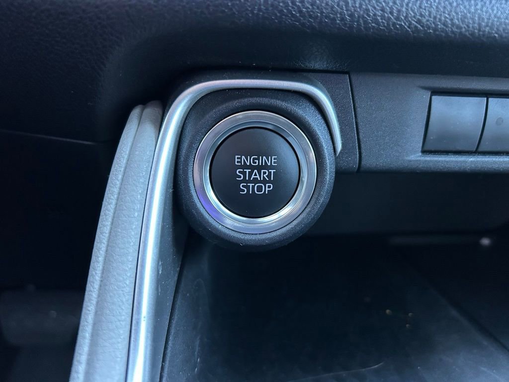 Certified 2025 Toyota Grand Highlander FWD image 29