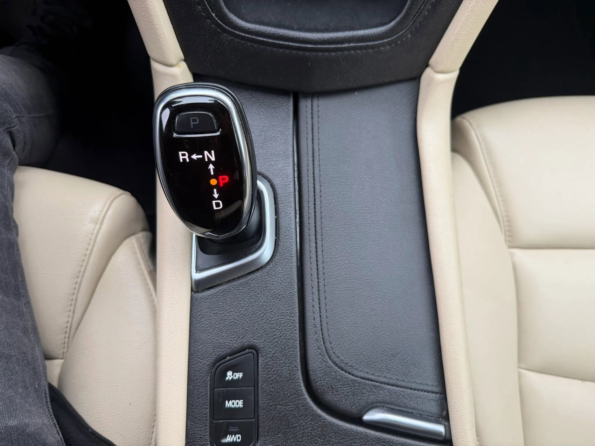 Used 2018 Cadillac XT5 AWD image 21