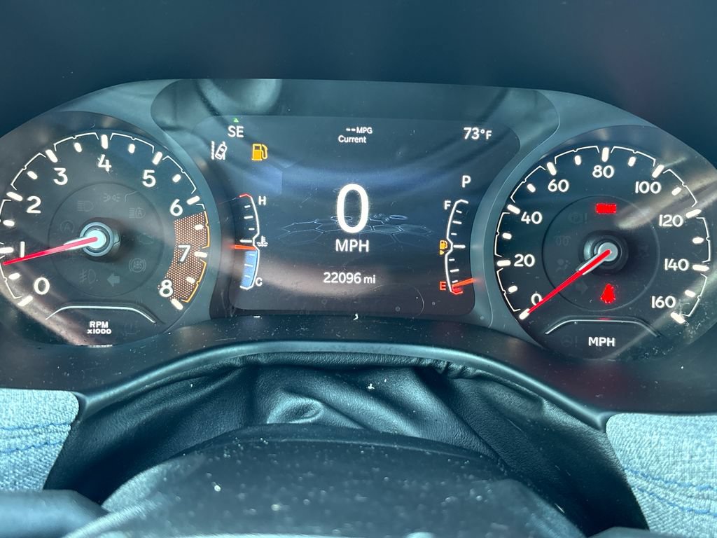 Used 2022 Jeep Compass Latitude w/ Sun and Sound Group AWD/4WD image 10