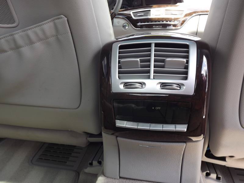 Used 2012 Mercedes-Benz S 350 BlueTEC 4MATIC image 34