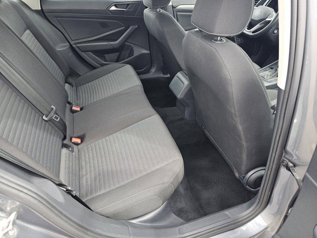 Used 2024 Volkswagen Jetta S FWD image 5