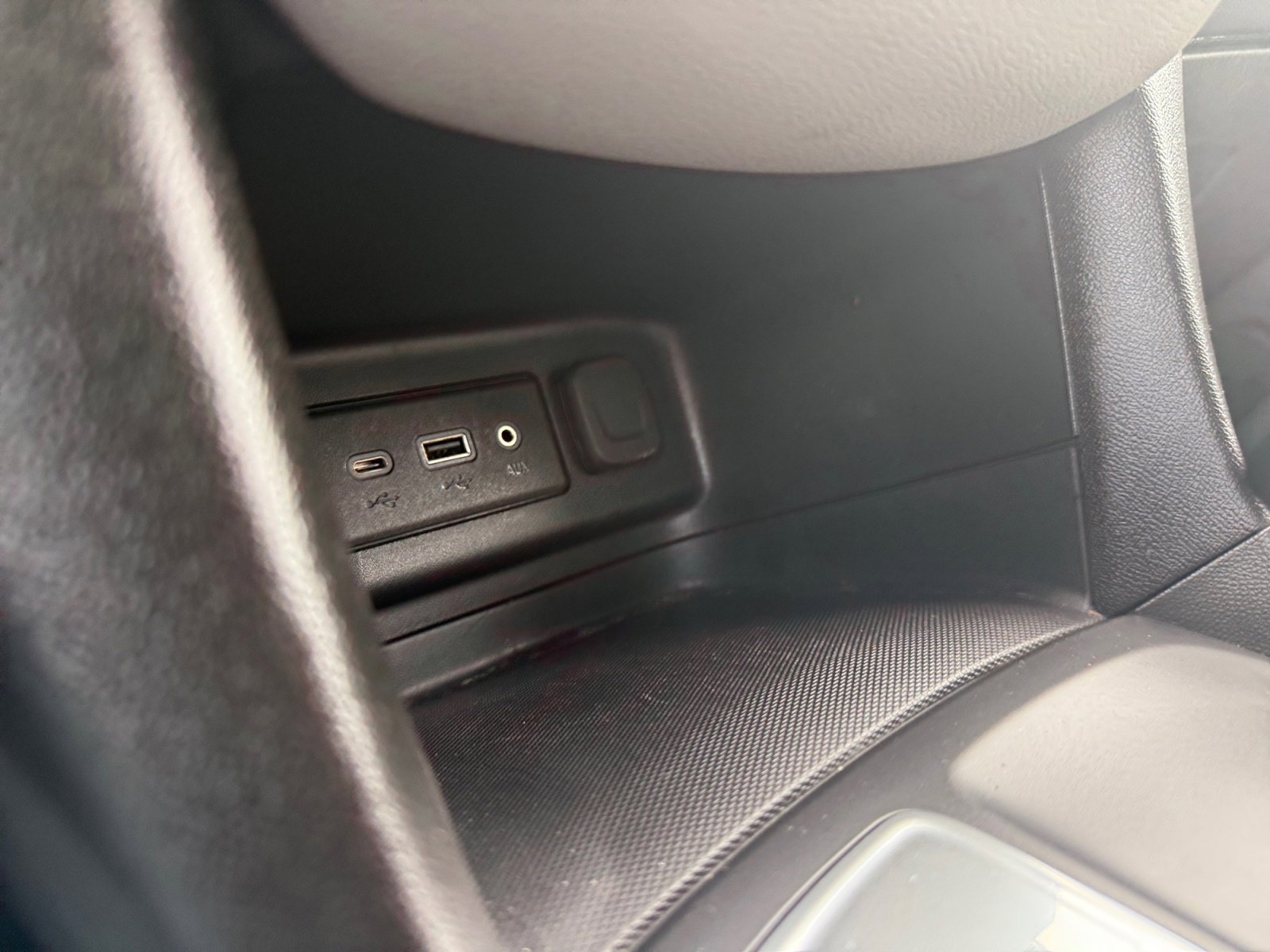 Used 2024 Chevrolet Equinox LS w/ LS Convenience Package FWD image 16