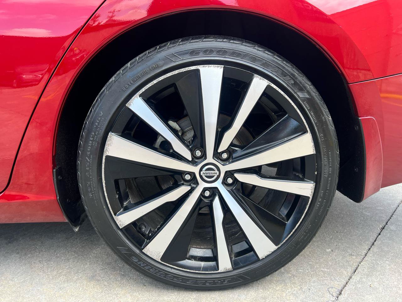 Used 2019 Nissan Altima 2.5 SR w/ SR Premium Package FWD image 34
