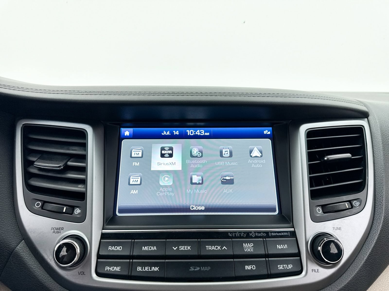 Used 2017 Hyundai Tucson SE Plus w/ Cargo Package FWD image 25