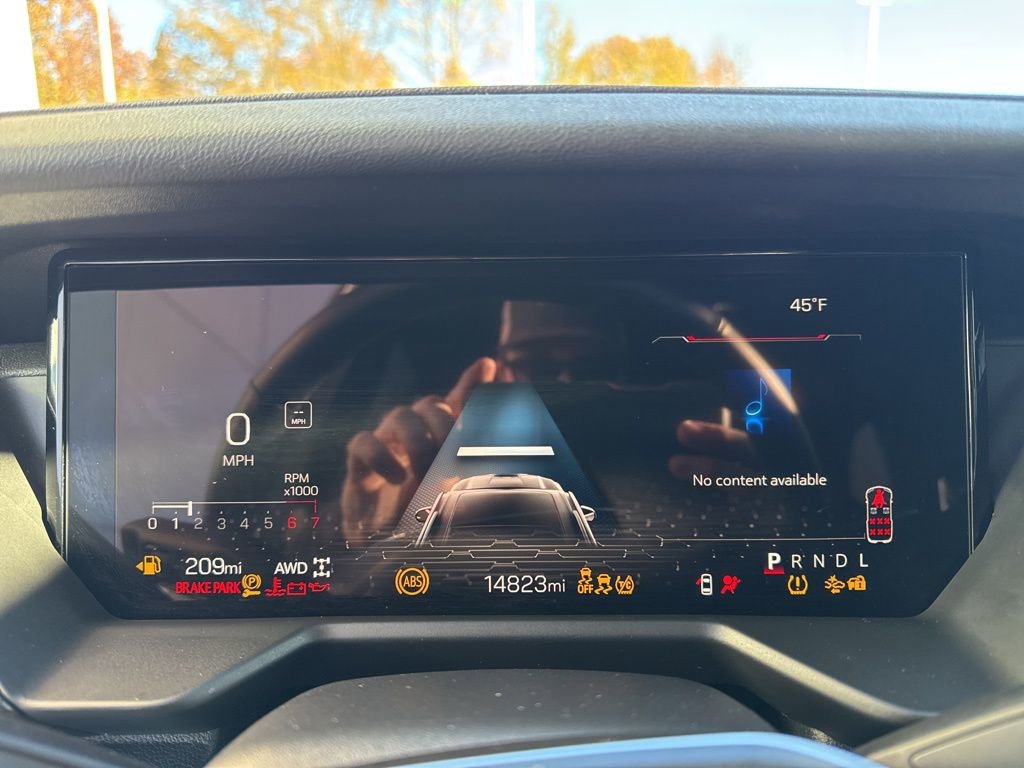 Used 2025 GMC Acadia Elevation AWD/4WD image 27