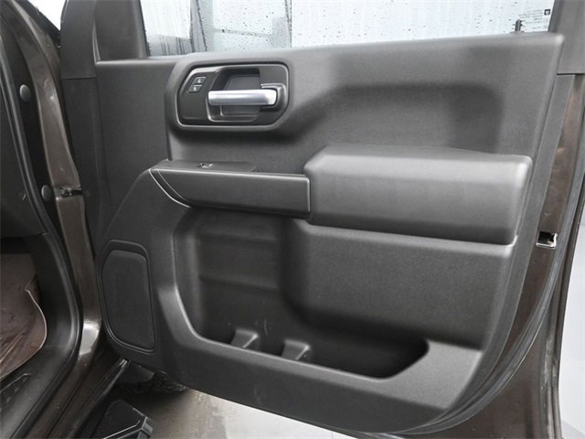 Used 2020 Chevrolet Silverado 2500 Custom w/ Custom Value Package image 20