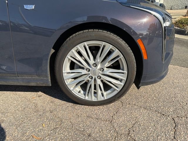 Used 2025 Cadillac CT4 Premium Luxury image 27