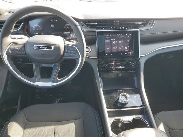 New 2025 Jeep Grand Cherokee L Laredo w/ Luxury Tech Group I image 14