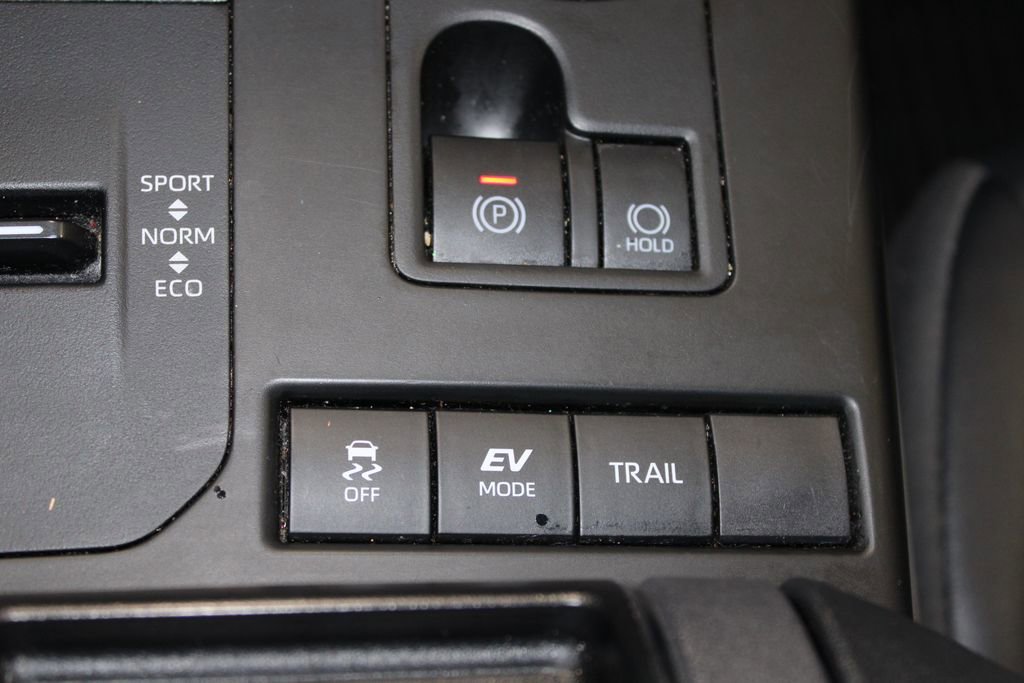 Used 2022 Toyota Highlander XLE image 44