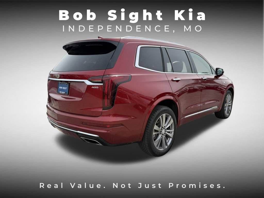 Used 2023 Cadillac XT6 Premium Luxury AWD/4WD image 16