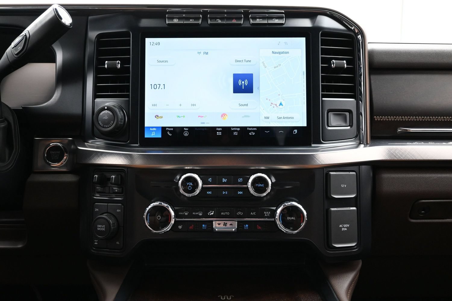 Used 2024 Ford F350 King Ranch AWD/4WD image 34