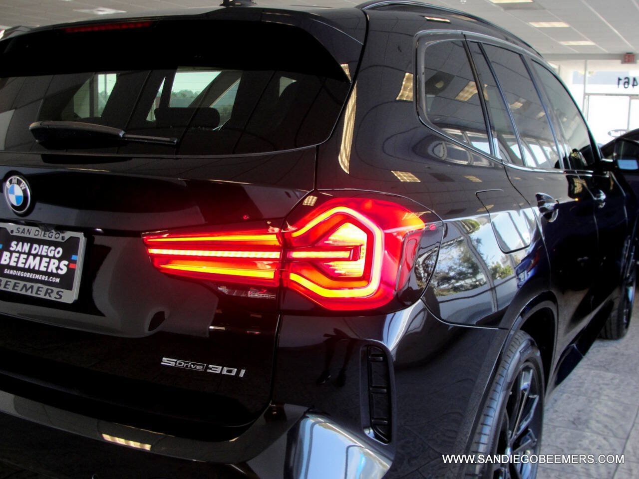 Used 2023 BMW X3 sDrive30i w/ M Sport Package RWD image 53