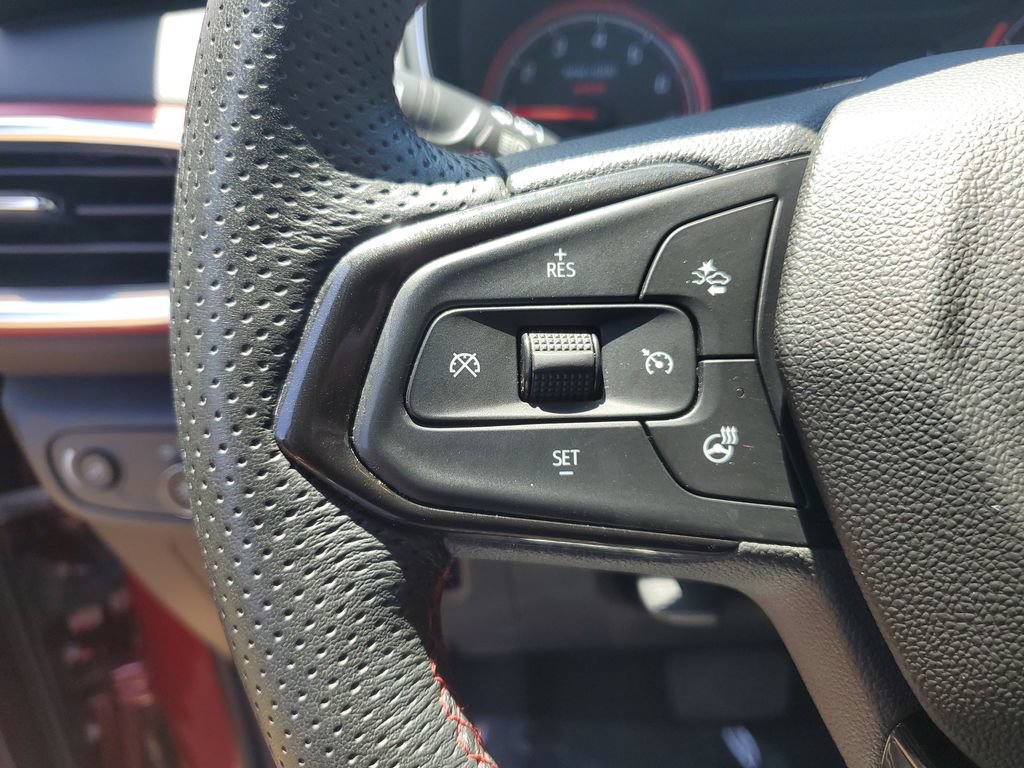 Used 2023 Chevrolet TrailBlazer RS w/ Sun and Liftgate Package FWD image 32