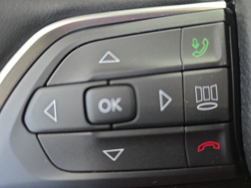 New 2026 Jeep Grand Cherokee L Laredo AWD/4WD image 18