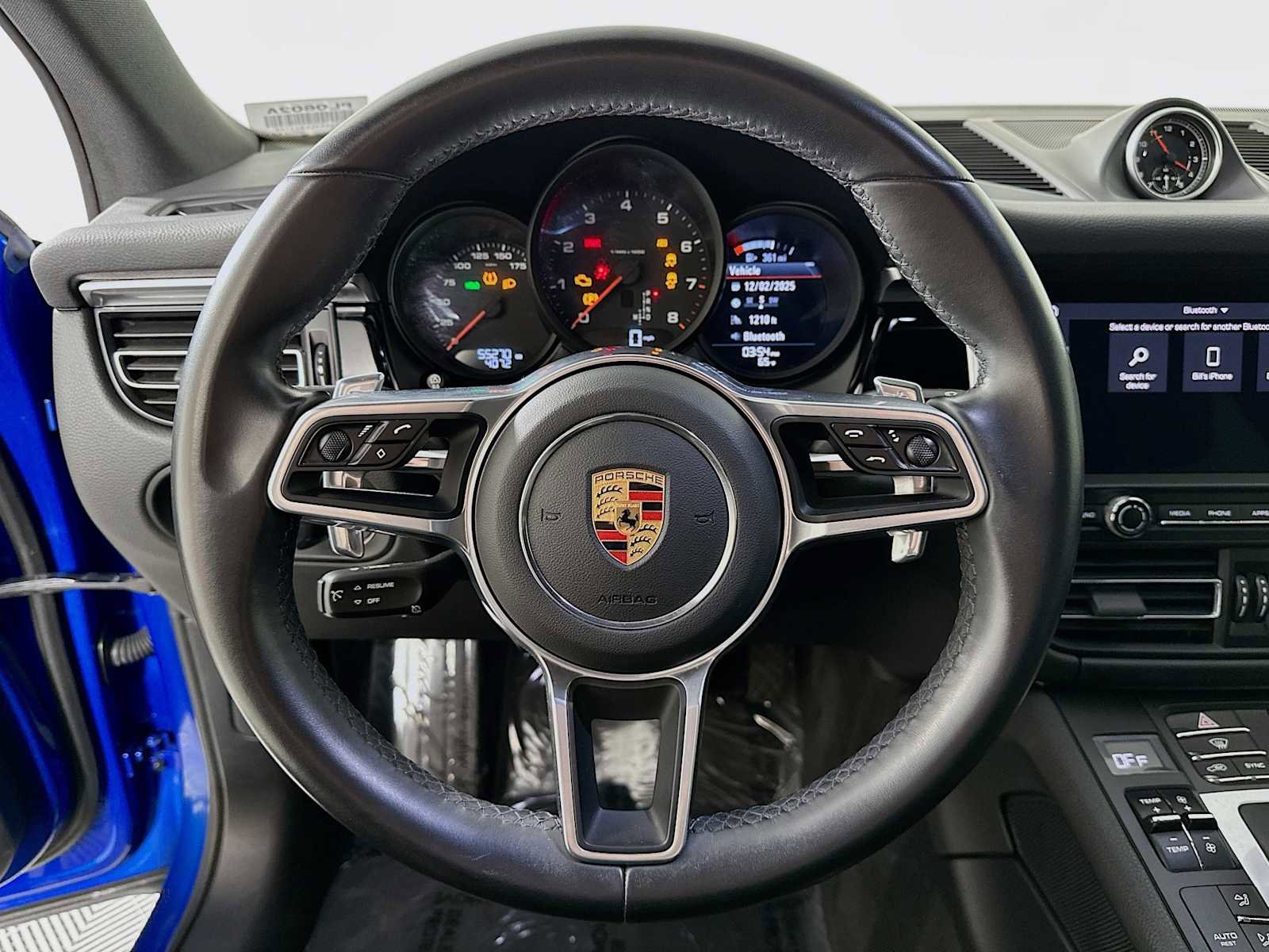 Certified 2020 Porsche Macan image 14