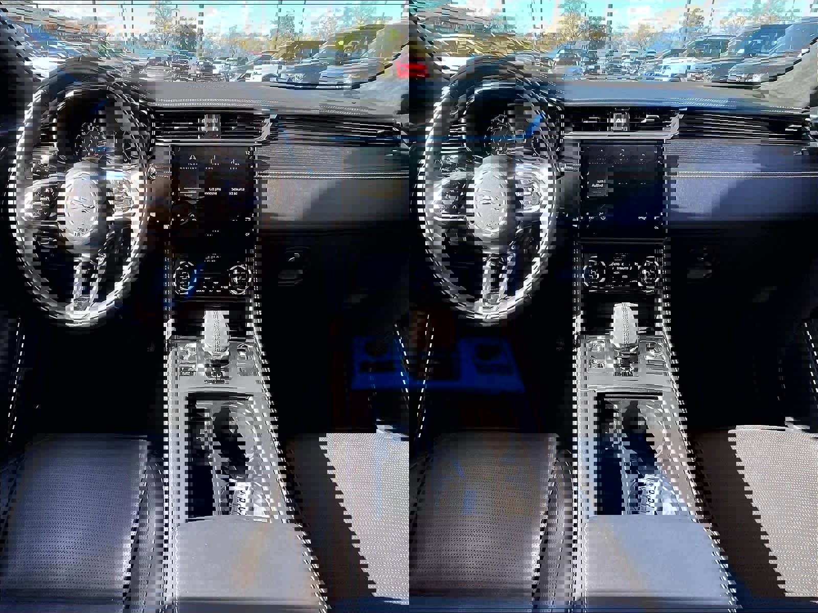 Used 2025 Jaguar F-PACE R-Dynamic S image 16