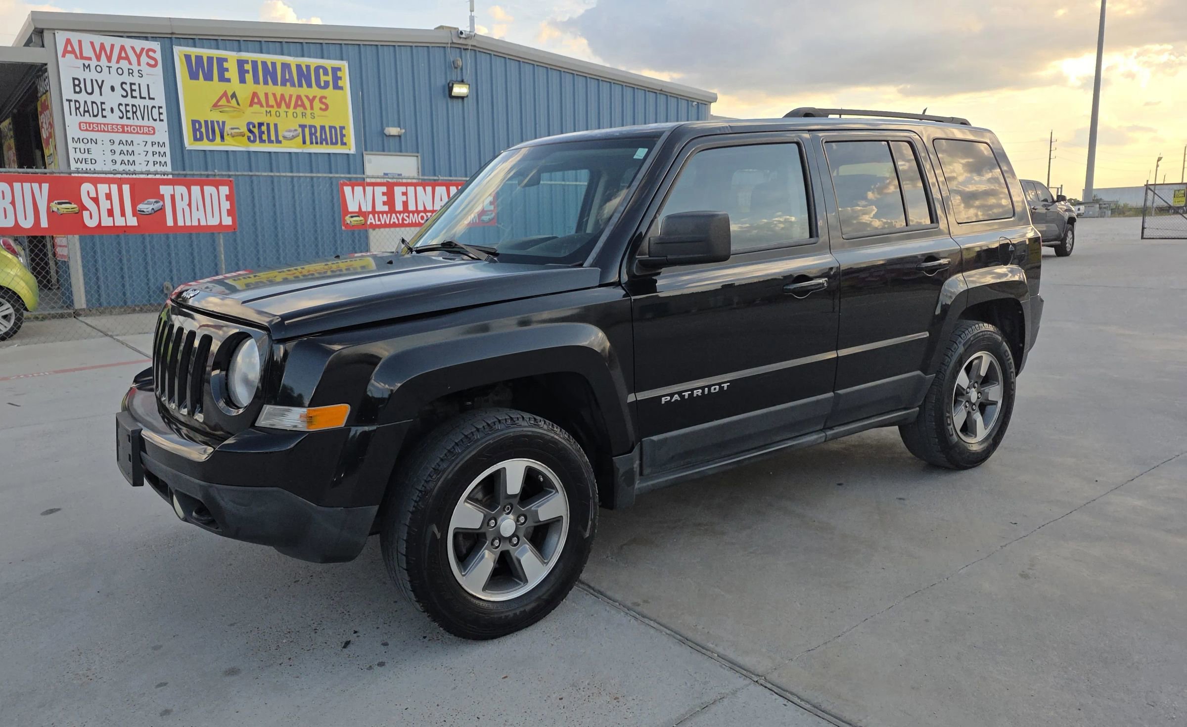 Used 2012 Jeep Patriot Sport w/ PWR Value Group AWD/4WD image 2