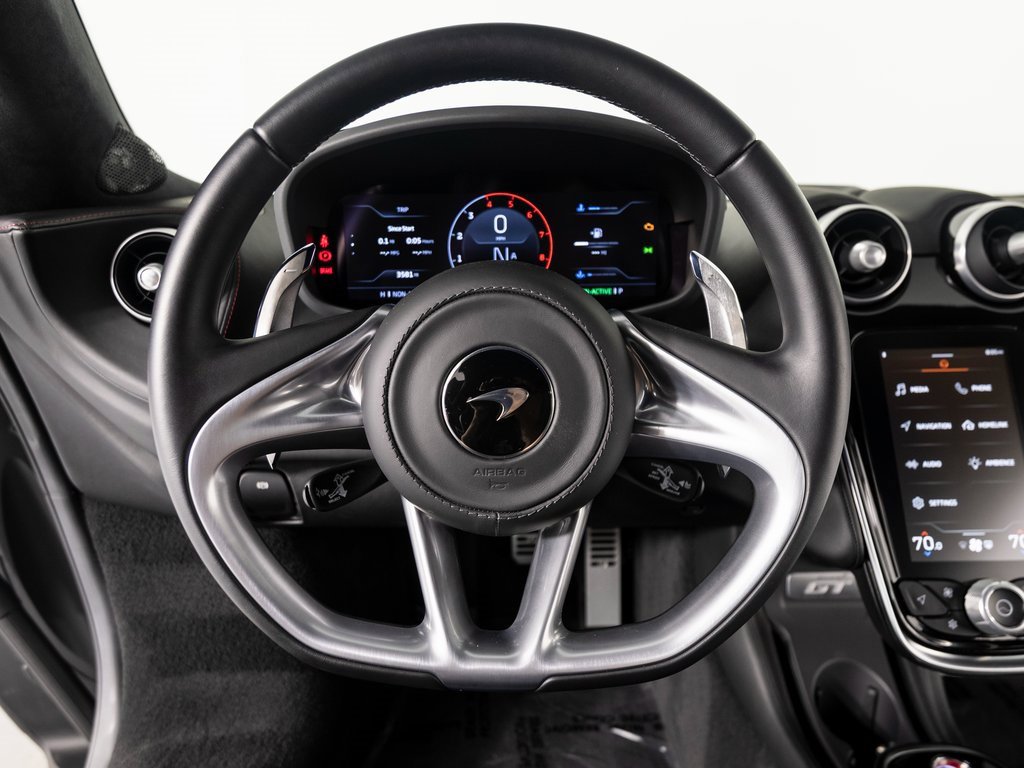Used 2023 McLaren GT image 13