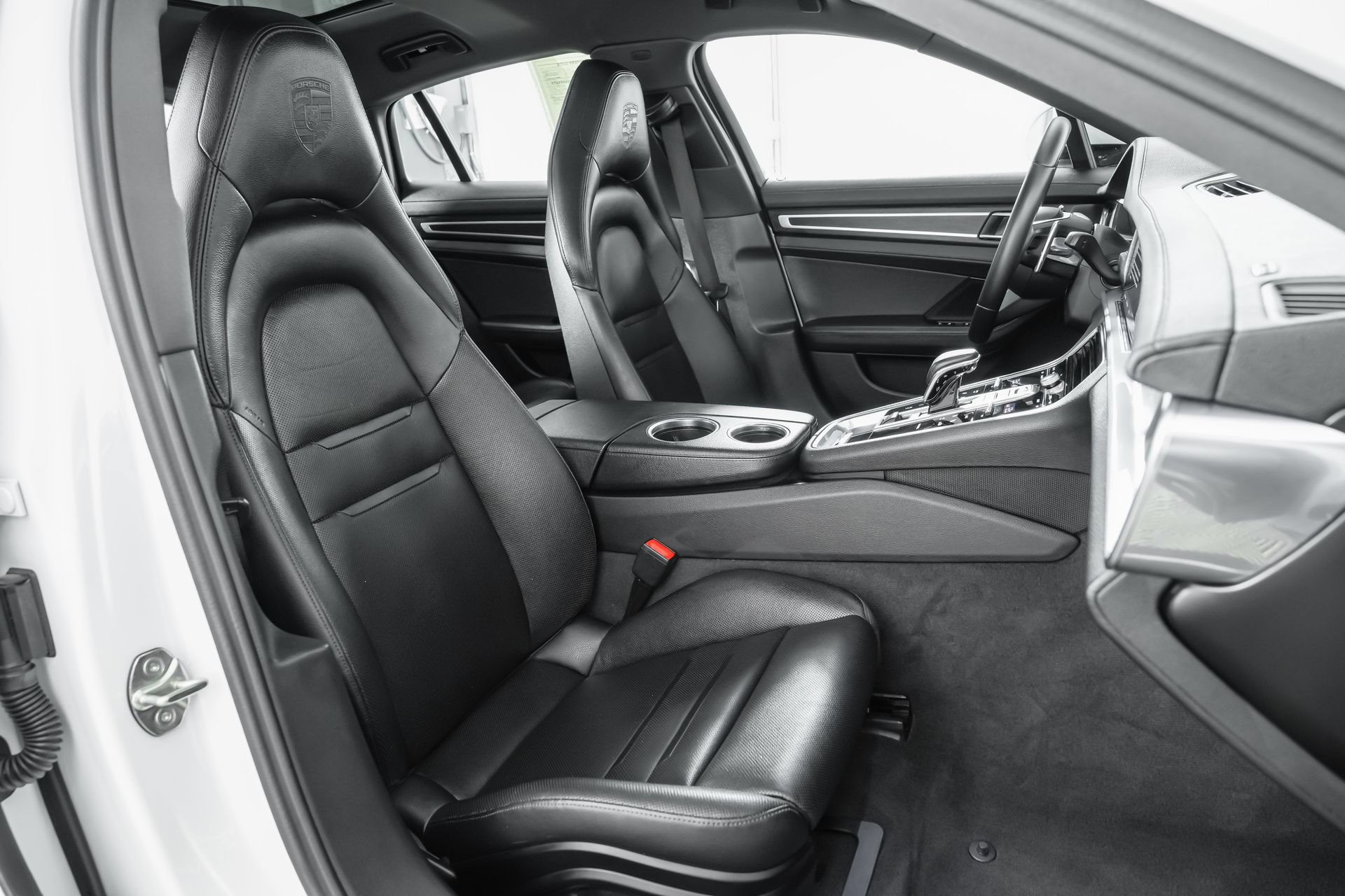 Used 2023 Porsche Panamera Platinum Edition RWD image 25