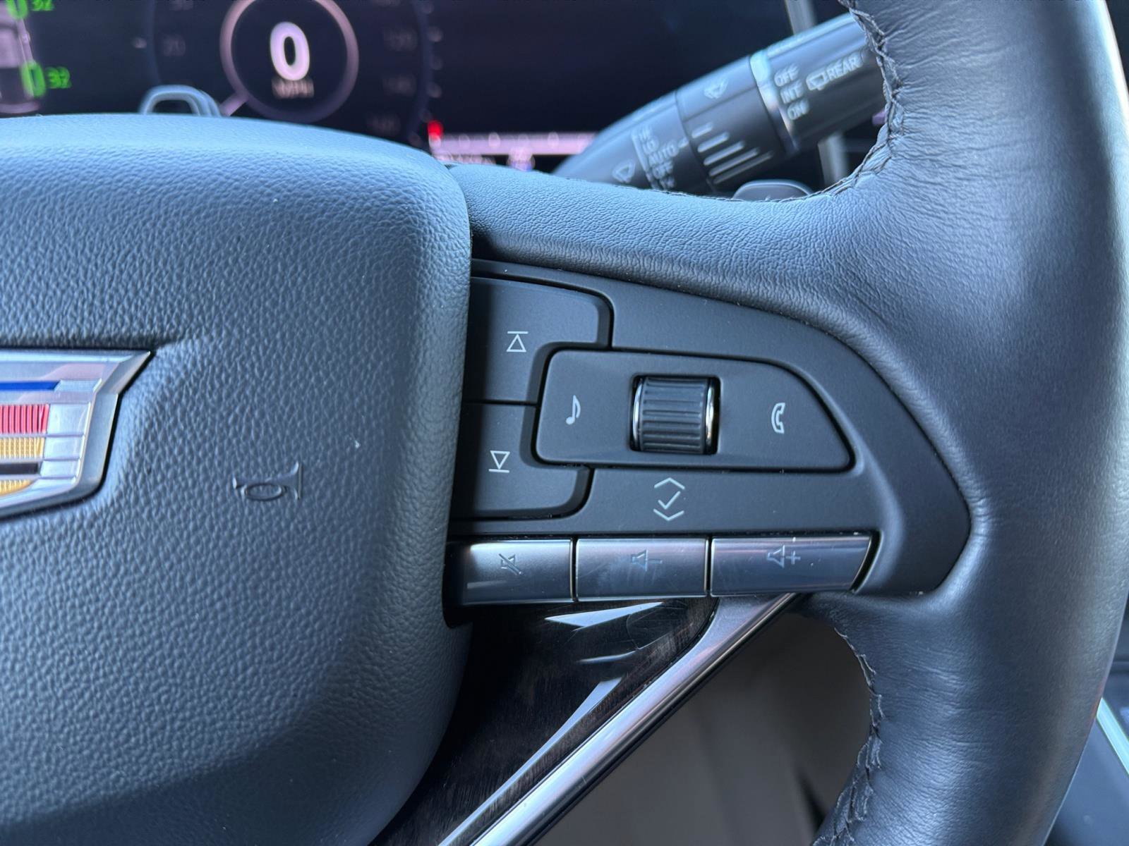 Certified 2024 Cadillac Escalade Premium Luxury image 24