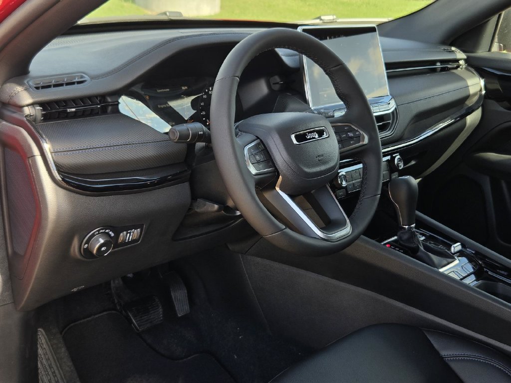 New 2027 Jeep Compass Latitude AWD/4WD image 24