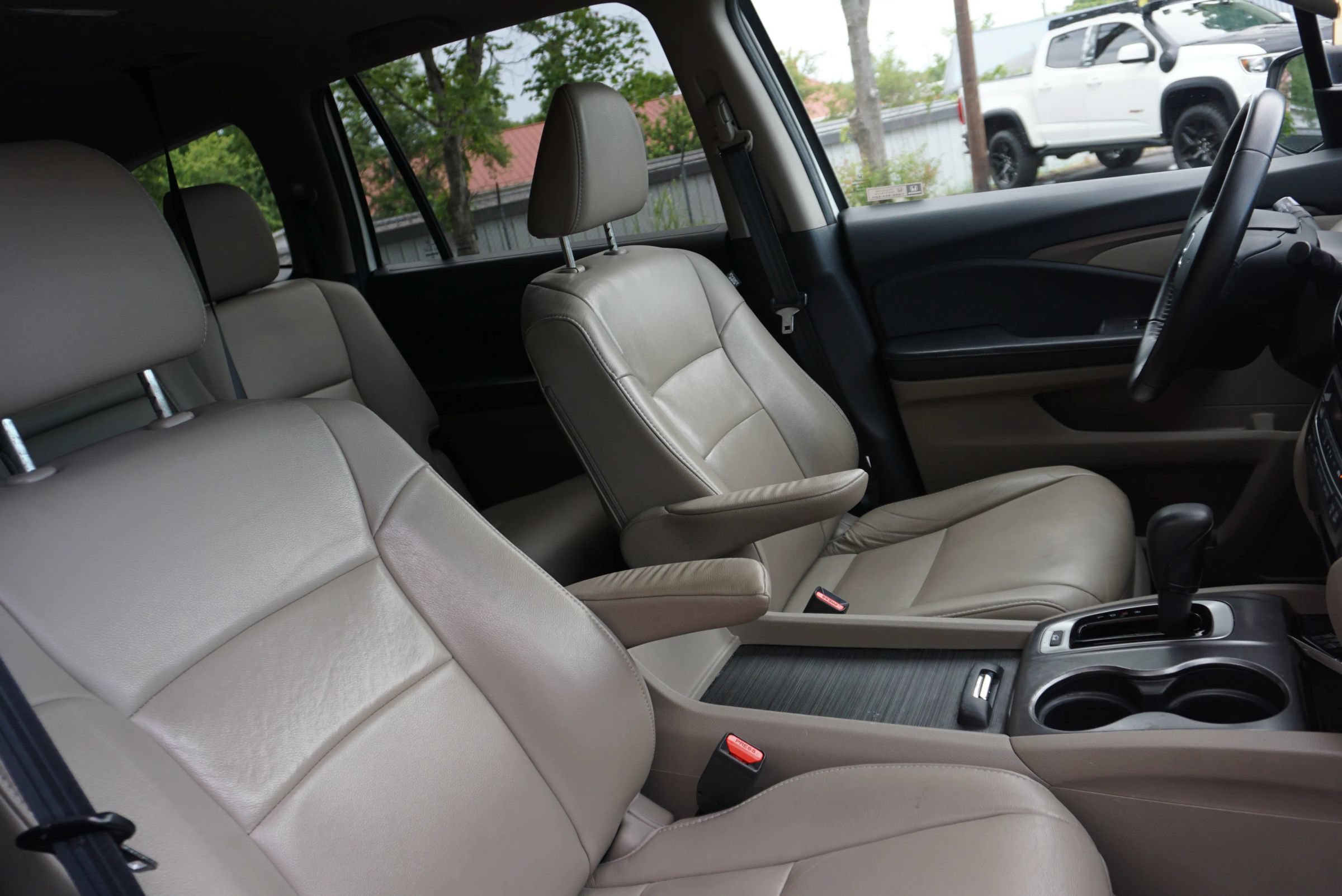 Used 2018 Honda Pilot EX-L image 18